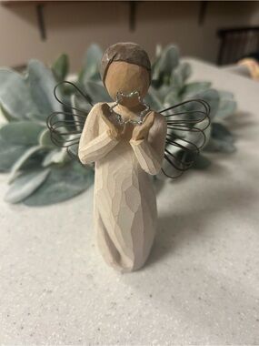 Willow Tree “Bright Star” Figurine Susan Lordi Angel Collection